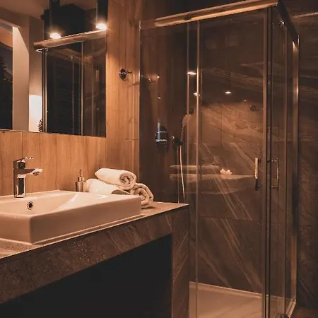 Monteverde W Swieradowie-zdroju *