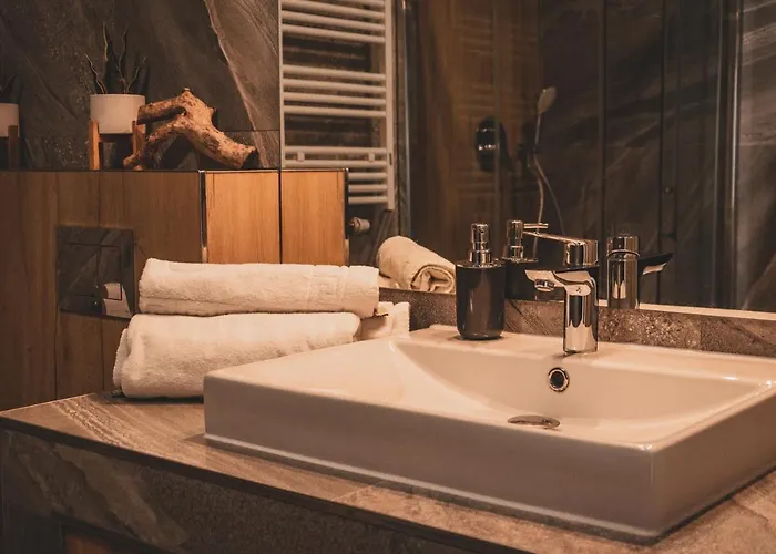 Monteverde W Swieradowie-zdroju *